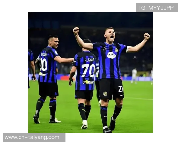 国米客战比萨海报震撼发布雷电交加下蓝黑军团剑指斜塔之城 国米客战比萨海报震撼发布雷电交加下蓝黑军团剑指斜塔之城