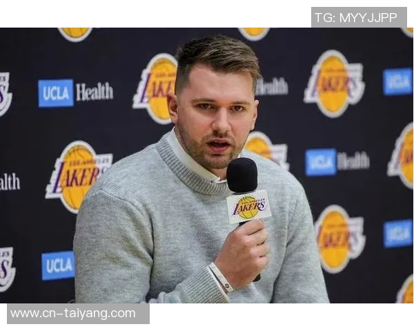 雷迪克关注东契奇与八村塁伤情文森特周五将重新评估恢复情况