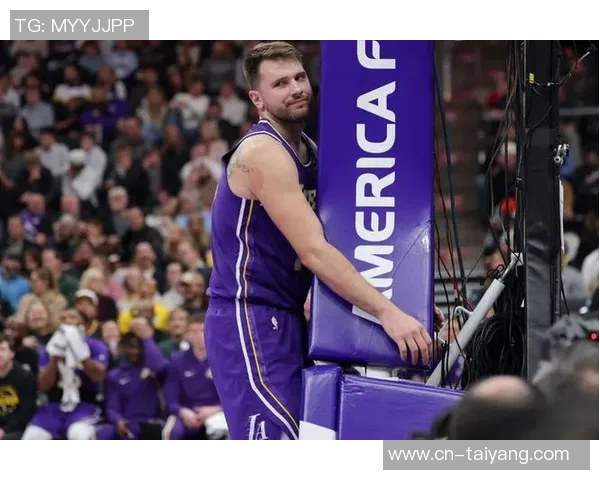 美记透露东契奇伤情为挫伤非小腿拉伤上次类似情况缺席三场比赛