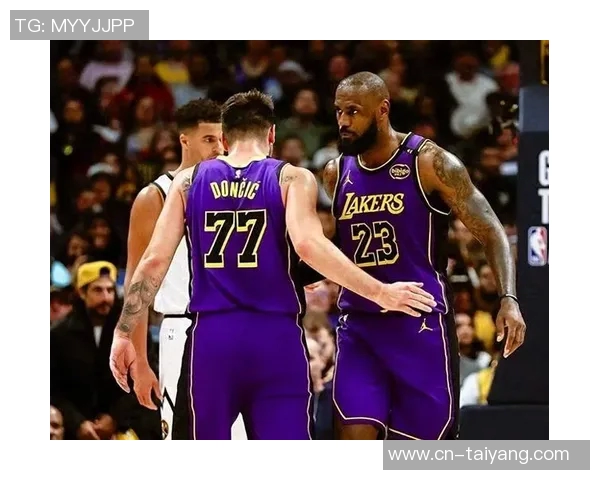 詹姆斯愿意帮助东契奇减轻持球压力提升球队表现 詹姆斯愿意帮助东契奇减轻持球压力提升球队表现