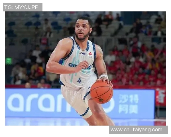 韦瑟斯庞半场表现出色13投6中贡献16分1板2助4断展现得分能力 韦瑟斯庞半场表现出色13投6中贡献16分1板2助4断展现得分能力